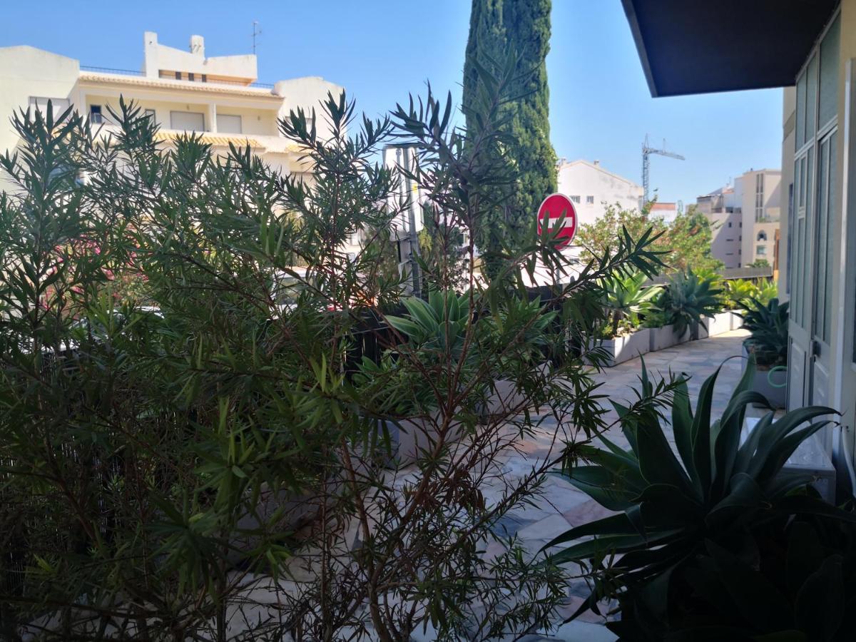 3B Flat Apartment Portimao Bagian luar foto