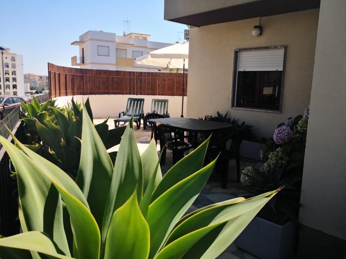 3B Flat Apartment Portimao Bagian luar foto